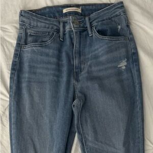 Womens Levi’s 721 High Rise Skinny Jeans 18882-0329 STRETCH Size 27/30